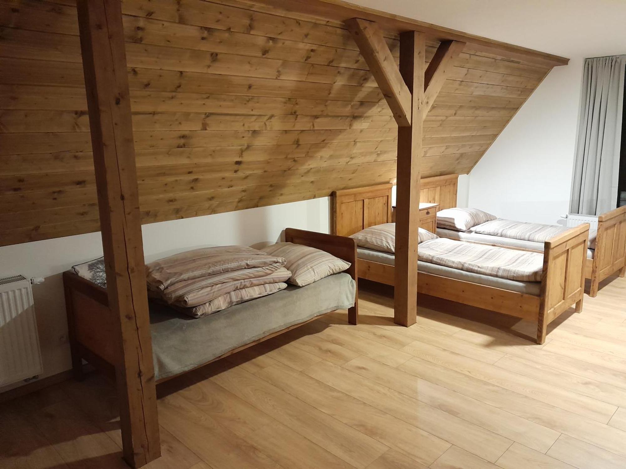 Bartluv Dvur Apartament *